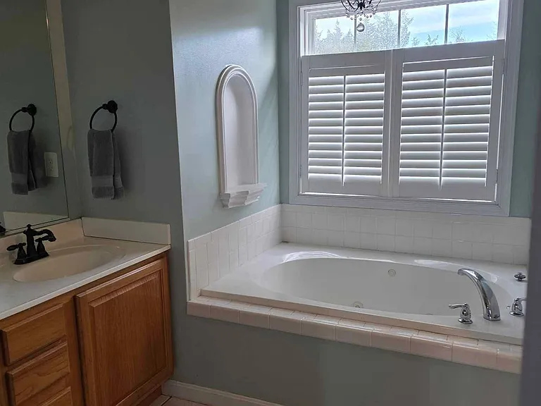 127 Donald Dr — Photo 11