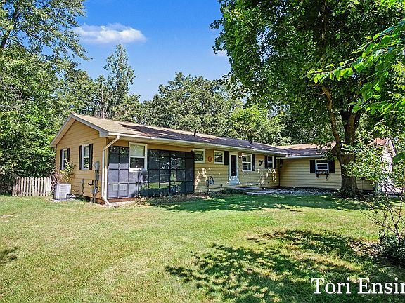 3rd image of 9054 Baker Rd