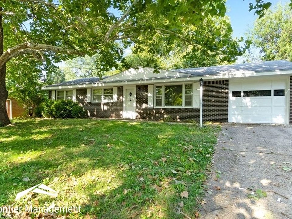 1st image of 1733 Vaughn Dr