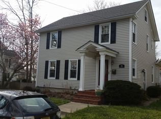 26 W Johnston St, Washington, NJ 07882
