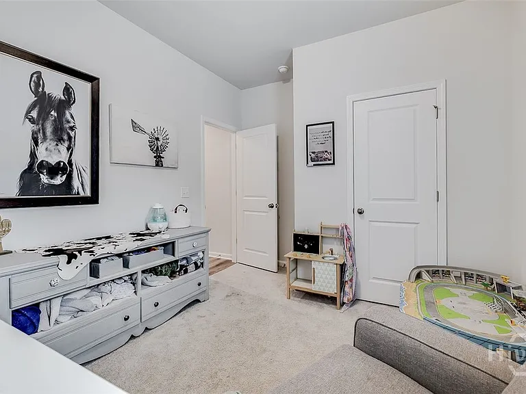 64 Shade Tree Dr — Photo 25