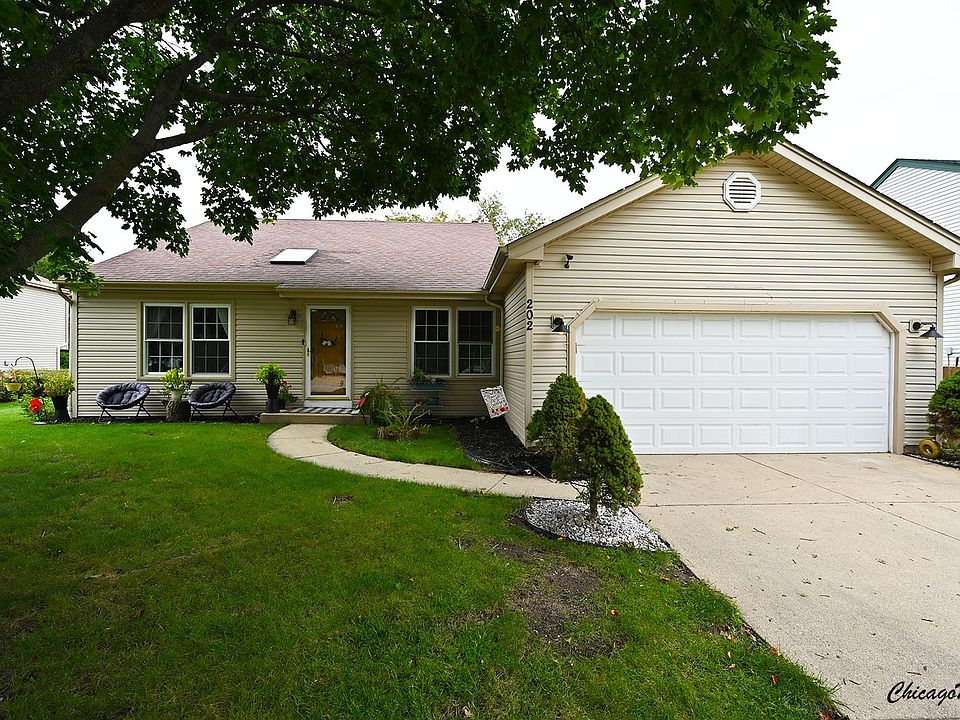 1st image of 202 Somerset Dr