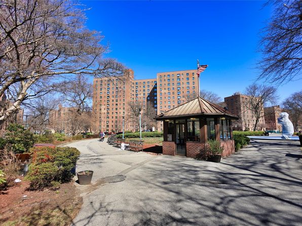 1 Metropolitan Oval #6A, Bronx, NY 10462