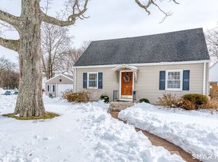50 Pleasant Drive, Hamden, CT 06514