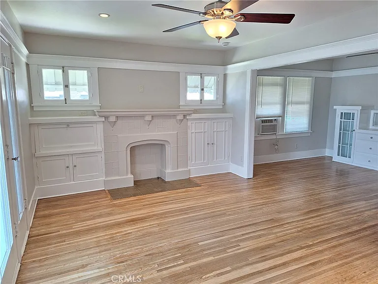 547 W Wilshire Ave — Photo 6