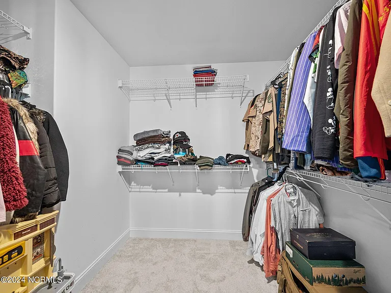 516 Poults Dr — Photo 15