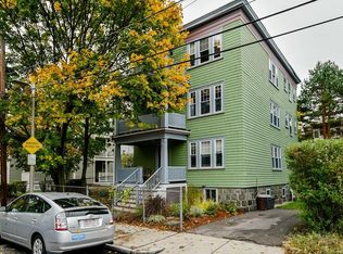 8 Saint Peter St #3, Jamaica Plain, MA 02130