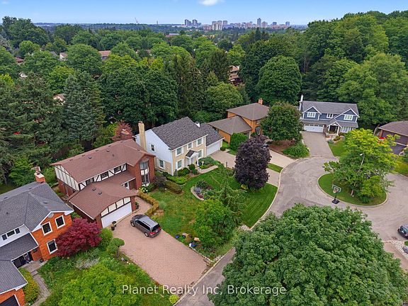 4th image of 106 Thorndale Pl