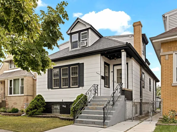 3242 N Ottawa Ave, Chicago, IL 60634