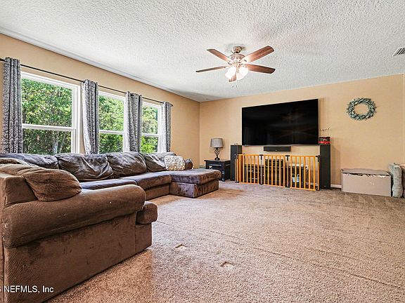 4th image of 13268 AVERY PARK Lane