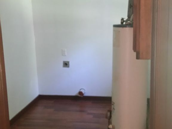 2nd image of 6926 Kleiner Avenue
