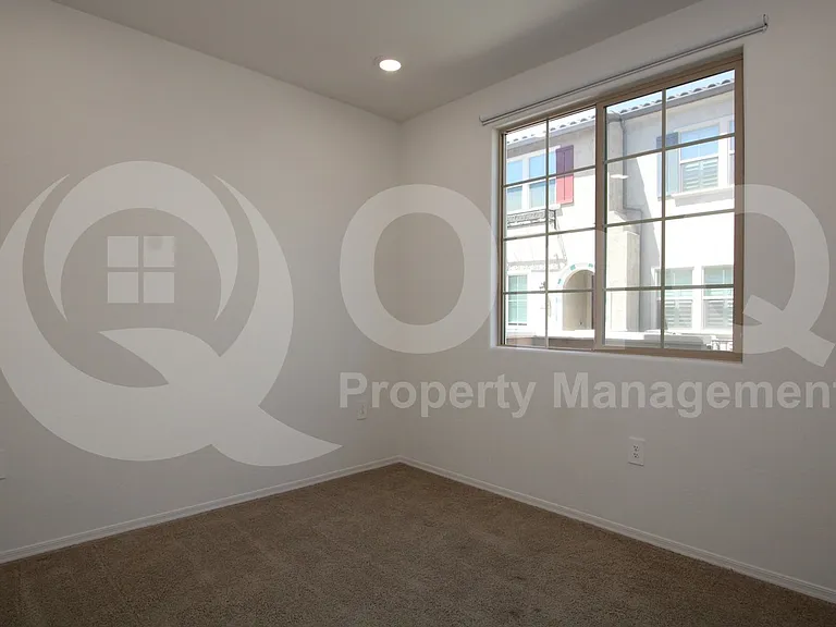 2632 S Peppertree Dr #103 — Photo 7