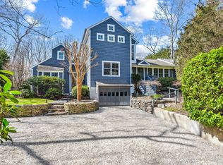 28 Robins Way, East Hampton, NY 11937