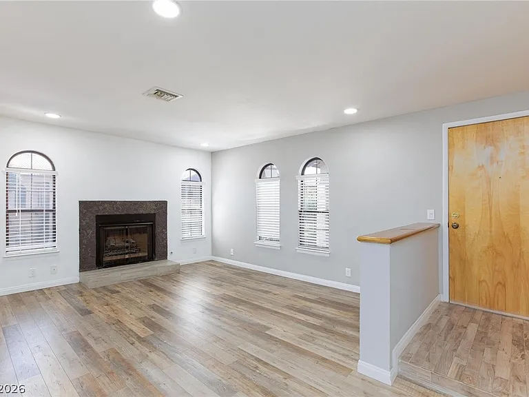 4069 Nook Way #D — Photo 3