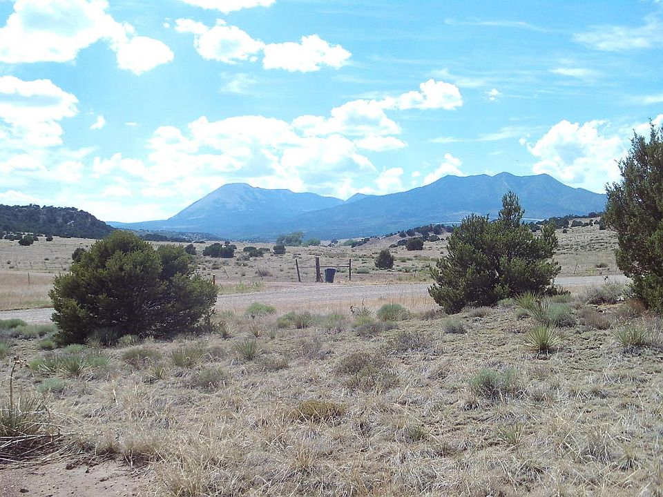 2nd image of 744 Arapahoe Dr Unit 66