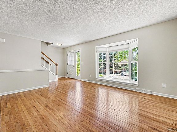 3rd image of 2573 E Geddes Avenue
