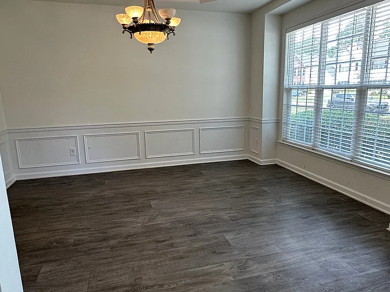 7811 Noland Woods Dr — Photo 5