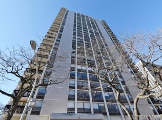 1455 N Sandburg Ter APT 201B, Chicago, IL 60610
