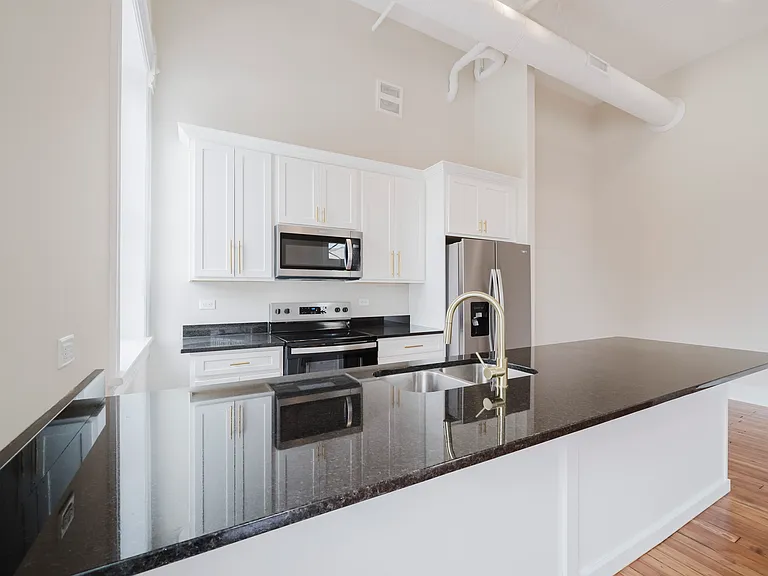 315 Cotton Ave #203 — Photo 6