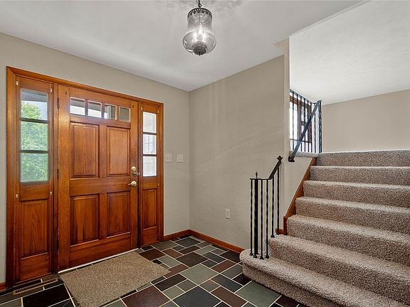 3rd image of 3455 Fawn Valley Ln
