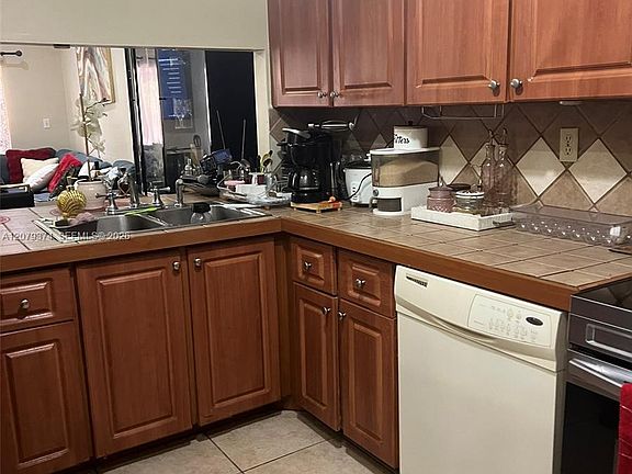 4th image of 6028 SW 147th Pl