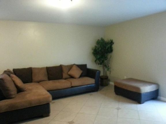 5th image of 6596 Harbourview Dr