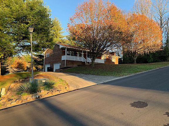 5th image of 1207 Upland Ave
