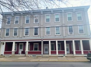 110-118 E Center St #302, Nazareth, PA 18064