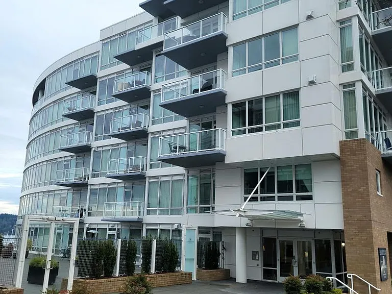 320 Washington Ave #407 — Photo 2