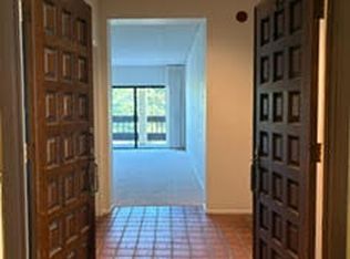 85 Seaview Dr #1, Santa Barbara, CA 93108