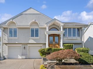 2858 Shore Rd, Bellmore, NY 11710