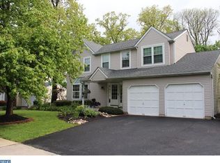 100 Torey Cir, Lansdale, PA 19446