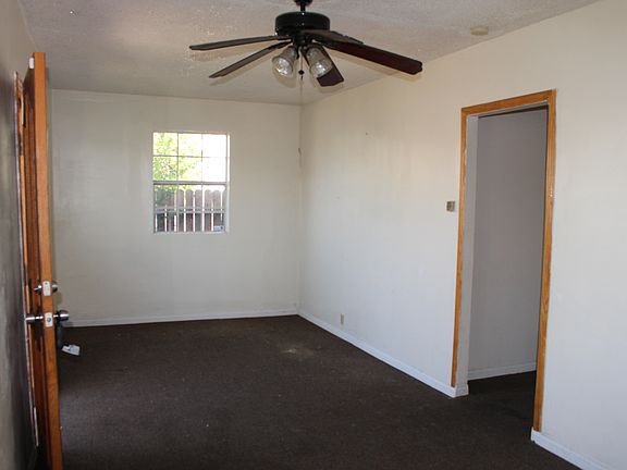 5th image of 1216 W 90th Pl