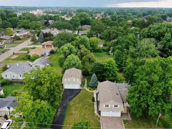 15630 Leclaire Ave, Oak Forest, IL 60452