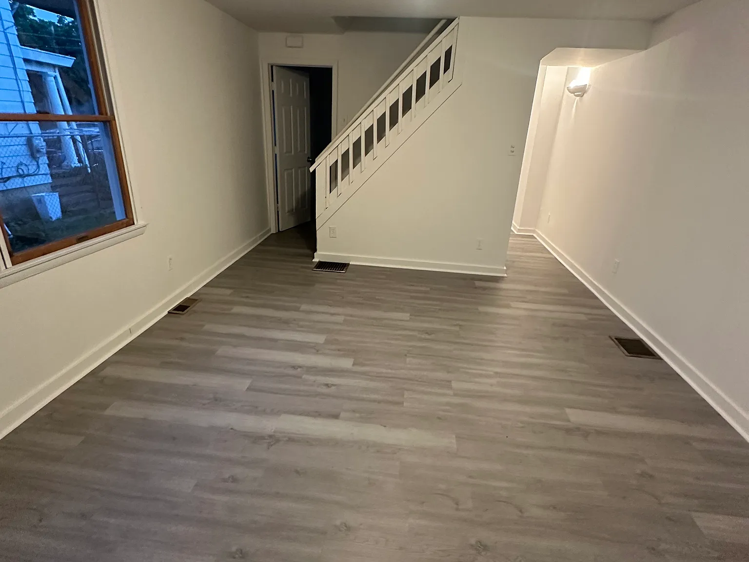 3 bed, 978 sqft, $1,700 — Photo 4