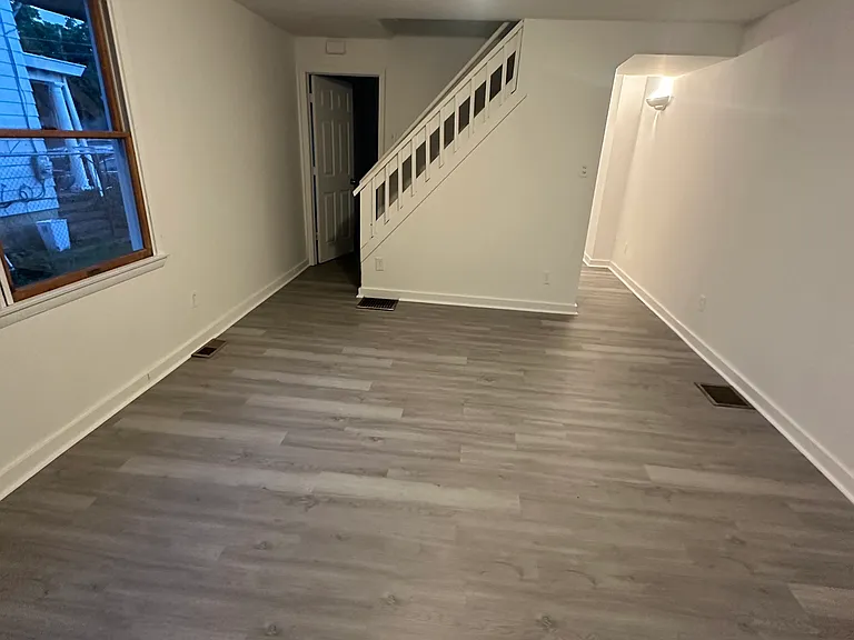 607 Church St — Photo 4