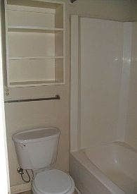 5th image of 1616B Victory St