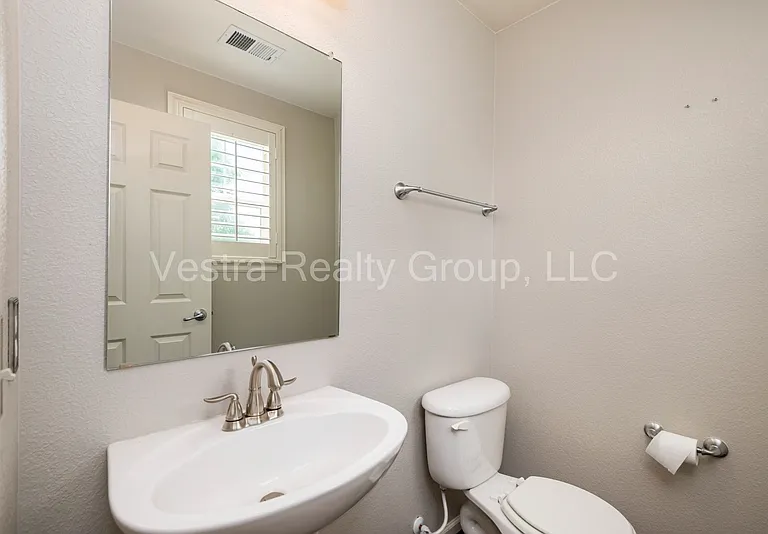 17273 E Wyoming Pl — Photo 6