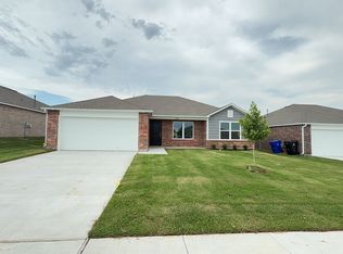 1604 E Gary St, Broken Arrow, OK 74012