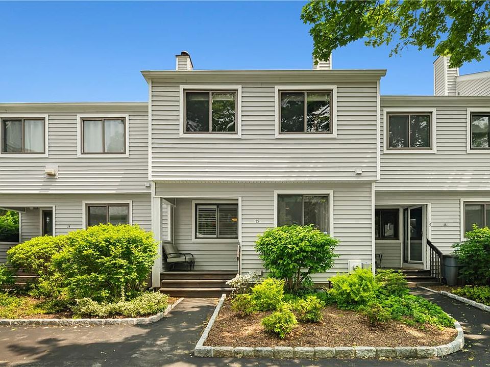 1st image of 25 Ledgewood Commons