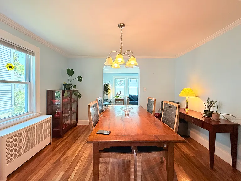 139 Oakdale Rd — Photo 16