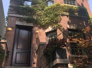 1834 W School St #1, Chicago, IL 60657