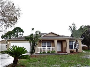 414 SW Meadow Ter, Pt Saint Lucie, FL 34984