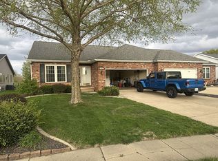 6908 Montrose Ct, Springfield, IL