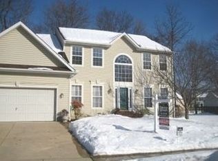 413 Douglas D Alley Dr, Newark, DE 19713