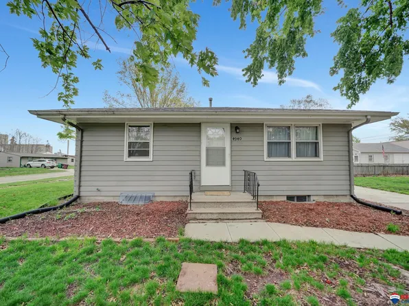 4940 N 73rd St, Lincoln, NE 68507