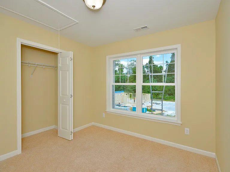 32 Sunny Meadows Blvd — Photo 14