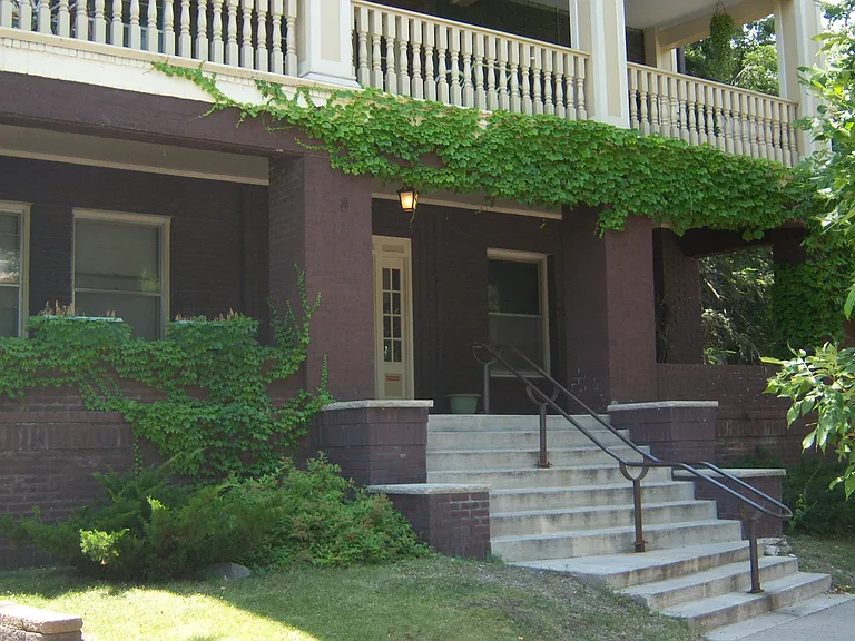 2601 Humboldt Ave S #3 — Photo 9
