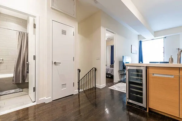 Rented by Francine Realty | media 14