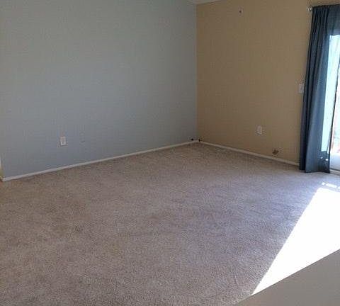 Great Room w/ Vaulted Ceilings
